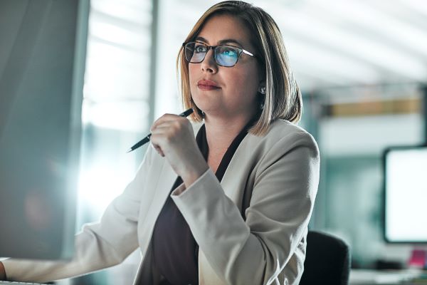 Higher ed professional creating her LinkedIn profile